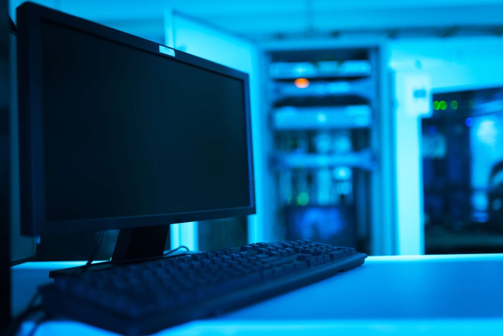 Server room and IT lab cleaning Services